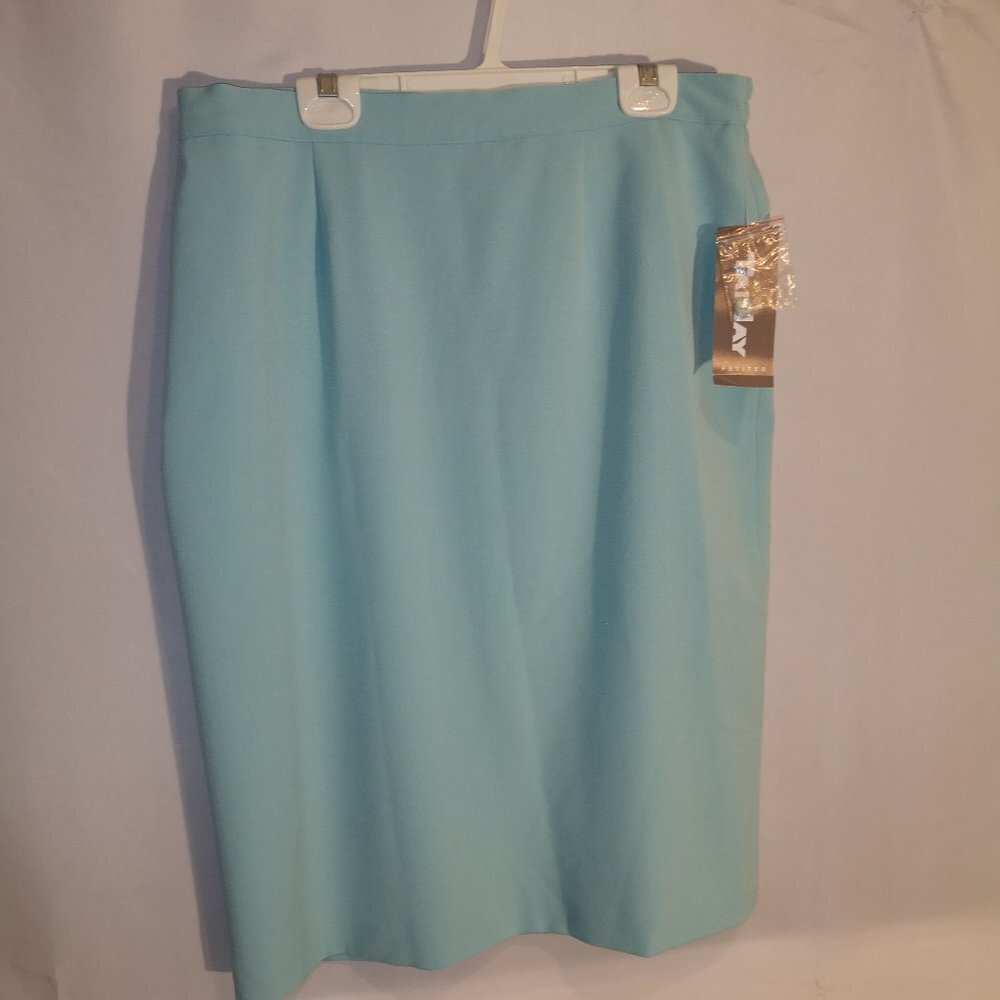 NWT TanJay Ladies Size 14 Petite Aqua Fully Lined Straight Fit Skirt
